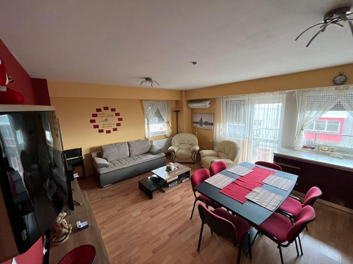 Bgd Home Oradea Extérieur photo