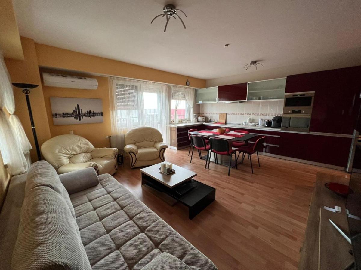 Bgd Home Oradea Extérieur photo
